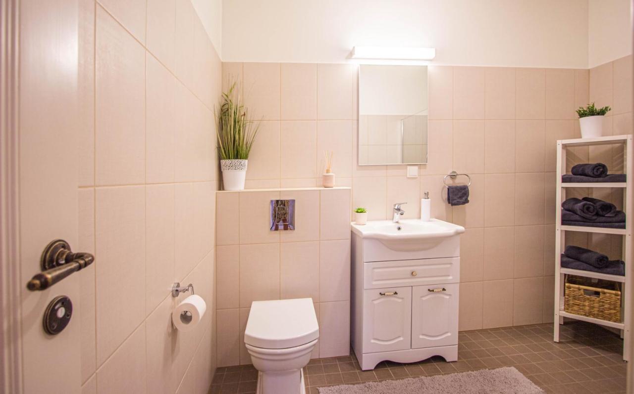 Lossi 32 Cozy Apartment Tartu Kültér fotó